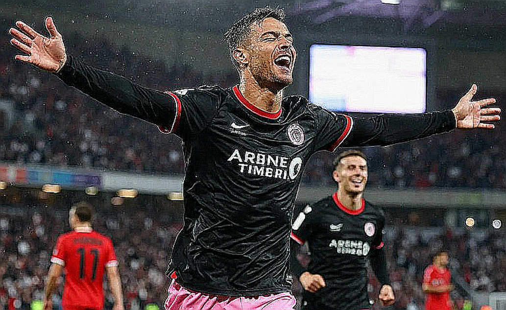 2-0 to 2-2: Slavia's Man-Marking Didn't Sink Fenerbahçe — Their Own Tempo Control Did
